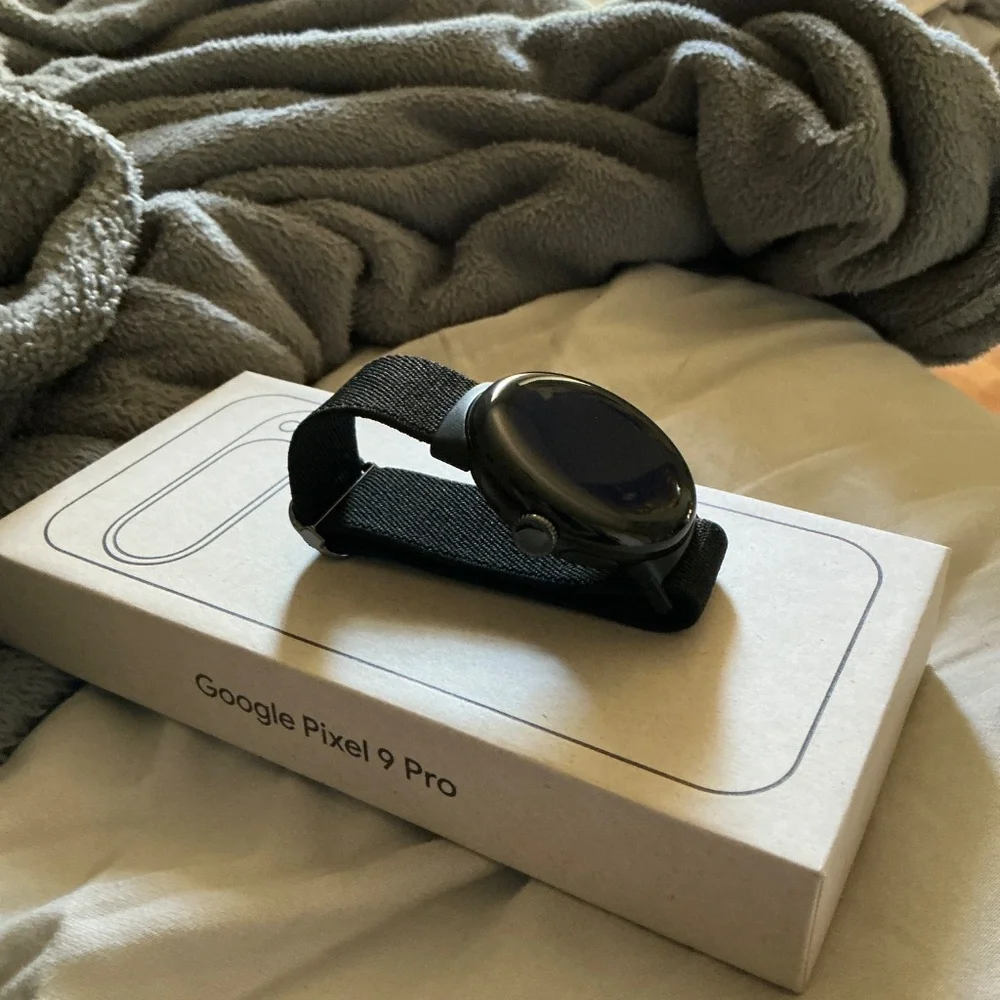 Google Pixel 9 pro with Google pixel watch 2